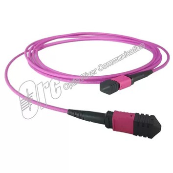 Cable de fibra óptica OM4